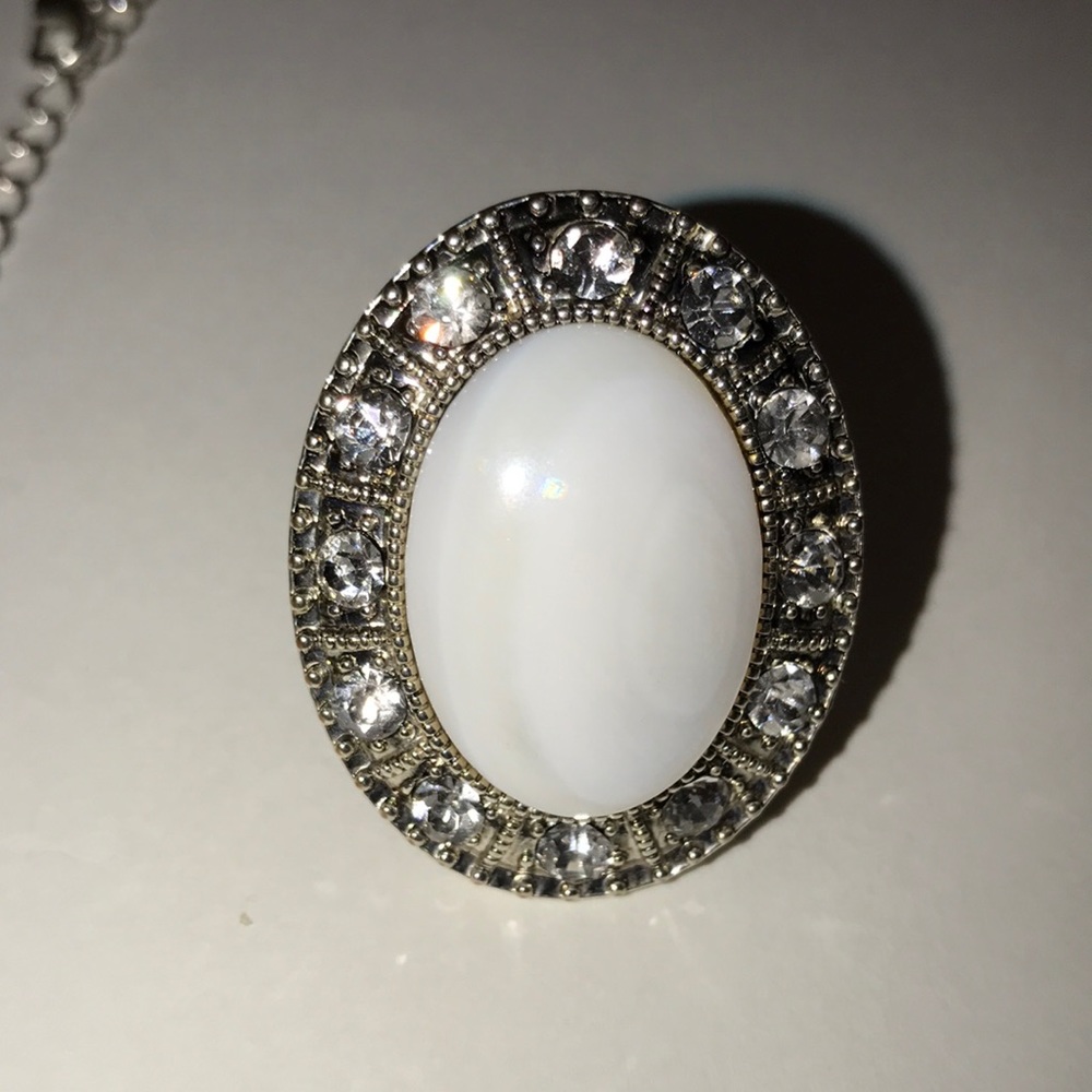 NECKLACE AND RING SET WITH RHINESTONES - Picture 4 of 4